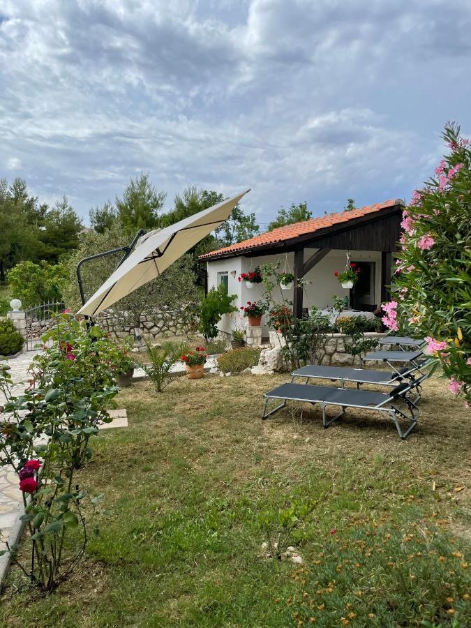 Apartments Rafaela Barbat na Rabu Bagian luar foto