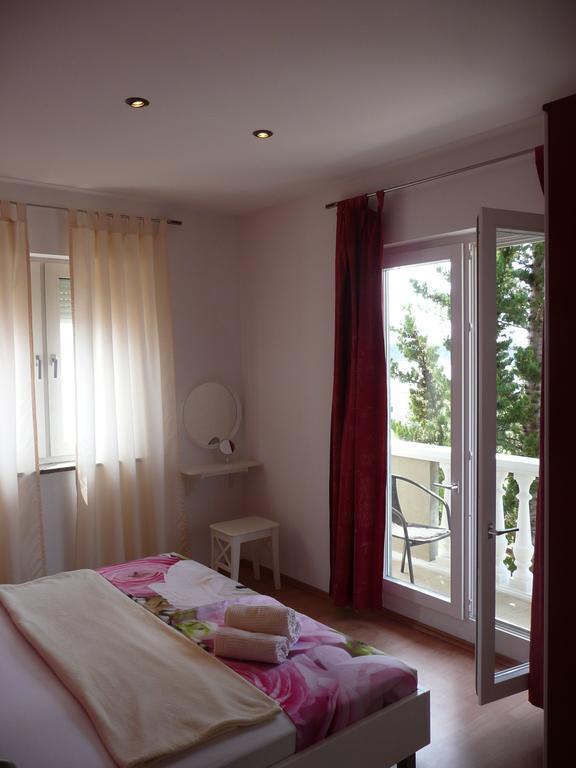Apartments Rafaela Barbat na Rabu Bagian luar foto